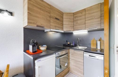 La Rosiere Apartamento | Studio cabine à 80m des pistes avec parking et balcon exposé sud - FR-1-398-643
