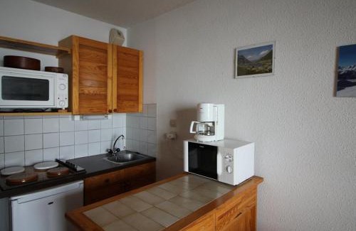 Auris Apartamento | Studio cabine 4 pers, à 400m des pistes - Auris en Oisans - FR-1-297-52