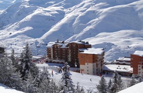 Les Bruyeres Apartamento | Studio cabine 4 pers Les Menuires - Balcon sud, ski aux pieds, proche commerces et ESF - FR-1-178-41