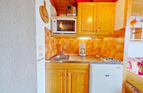 Les Saisies Apartamento | Studio cabine 4 pers., Les Saisies, bal., kitchenette, prox. centre et ski - FR-1-594-145