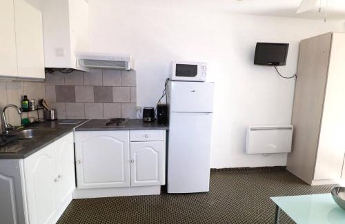 Le Grau-Du-Roi Apartamento | Studio Cabine 6 Pers. avec Terrasse, Loggia et Parking Privé à 2 Pas de la Plage - FR-1-307-234