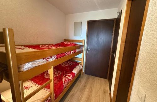 Les Saisies Apartamento | Studio Cabine avec Balcon au Pied des Pistes - 4 Pers, Hauteluce - FR-1-293-230