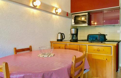 Villard-de-Lans Apartamento | Studio Cabine avec Balcon Proche Centre et Pistes, Parking et Navette Gratuite - FR-1-515-98