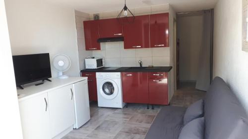 Port Rive Gauche Apartamento | Studio cabine avec jardinet à 30 m de la plage, au calme.