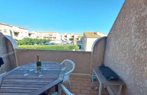 Marseillan Plage Apartamento | Studio Cabine avec Terrasse, Piscine et Parking Privé à Marseillan - FR-1-326-774