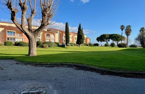 Miramar Apartamento | Studio cabine 2 couchages proche plage à La Londe-les-Maures - FR-1-826-4