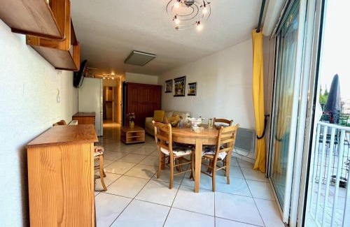 Miramar Apartamento | Studio cabine 2 couchages proche plage à La Londe-les-Maures - FR-1-826-4