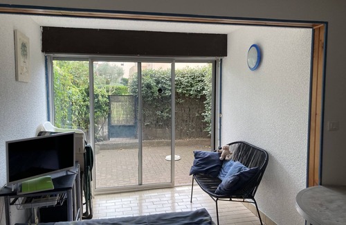 Le Grau-dʼAgde Apartamento | Studio cabine mer rd jardin plage à 400m ts commerces 4 pers (2 gds & 2 children)