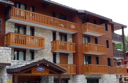 Val-d'Isere Apartamento | Studio cabine rénové, 4 pers, proche centre et pistes, parking, wifi - FR-1-411-690