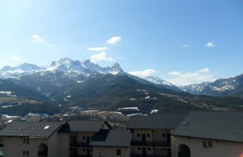 Barcelonnette Apartamento | Studio Cabine Sud-Ouest avec Balcon et Parking à Barcelonnette - FR-1-804-9