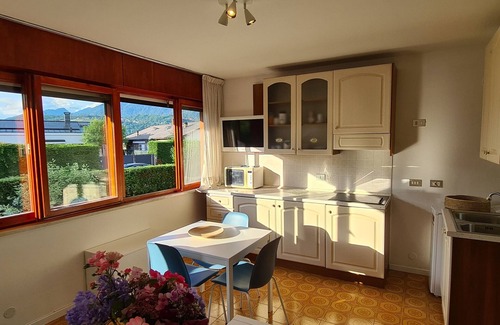 Calceranica al Lago Apartamento | Studio Calceranica Lungolago 26