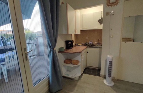 Marseillan Apartamento | Studio Calme & Agréable Avec Coin Nuit & Grande Terrasse