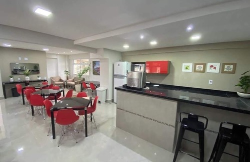 Araraquara Apartamento | Studio Central em Araraquara Para até 3 Adultos - Espaço Beatles