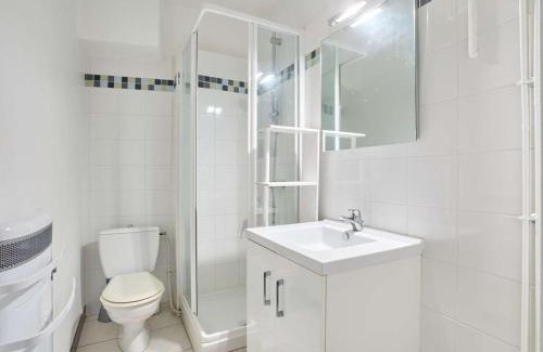 Barbotan-les-Thermes Apartamento | Studio central avec balcon, proche Thermes - FR-1-841-21