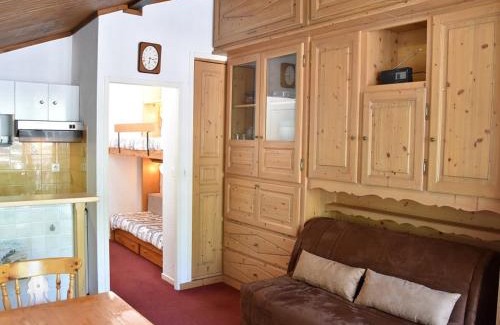 Pralognan-la-Vanoise Apartamento | Studio central avec parking et balcon, proche commerces et téléphérique - FR-1-464-151