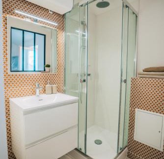 Nimes City Centre Apartamento | Studio centre-ville (Ecusson)