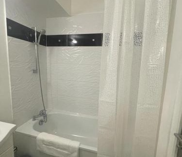 Neuilly-sur-Marne Apartamento | Studio Chaleureux