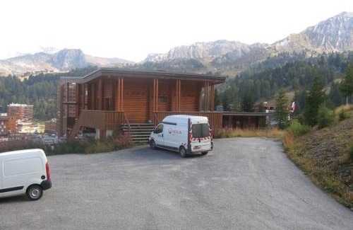 Plagne Centre Apartamento | Studio chaleureux à 100m des pistes, balcon exposé sud, casier à skis - FR-1-351-17