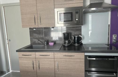La Ferriere-aux-Etangs Apartamento | Studio charmant à La Ferrière-aux-Étangs, 27 m², avec Spa