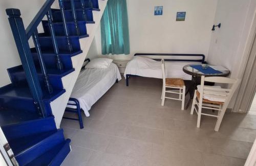 Chrisi Akti Apartamento | Studio Charis
