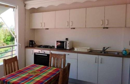 La Trinite Apartamento | Studio charmant à La Trinité - Vue mer - 40 m²