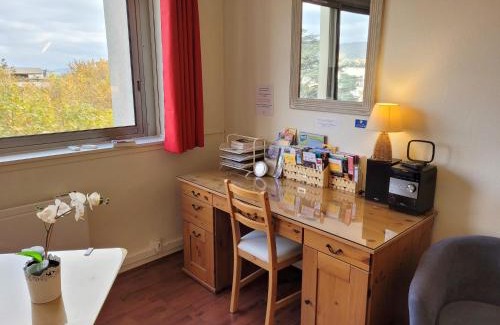 Chamalieres Apartamento | Studio "Chez Alain" avec garage sécurisé et clim