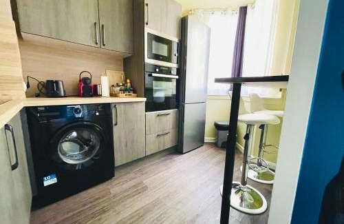 Gambetta Apartamento | studio city center beach side free paddle beautiful terrace
