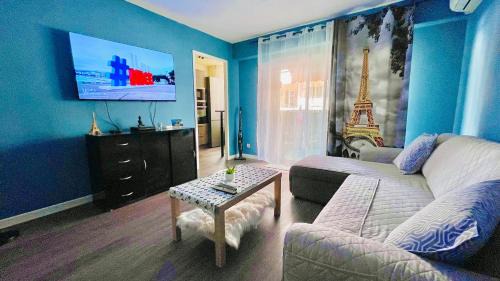 Gambetta Apartamento | studio city center beach side free paddle beautiful terrace