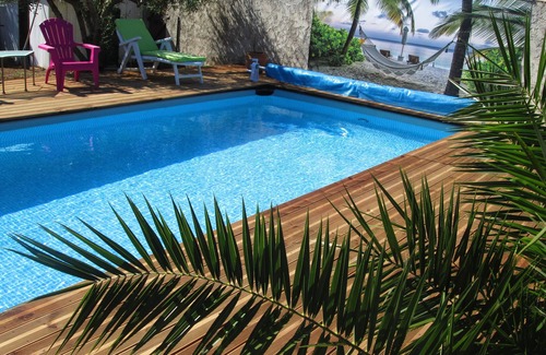 Le Muy Apartamento | STUDIO climatisé 4 personnes + terrasse 15 m2 + piscine + pétanque