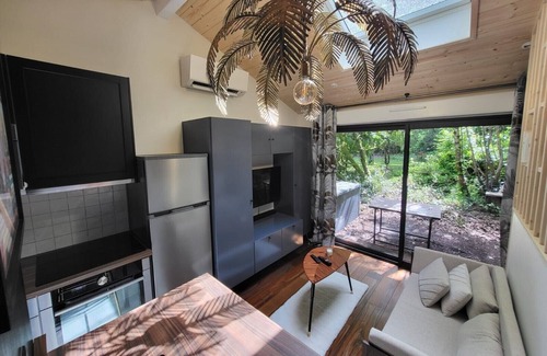 Gradignan Casa | Studio Climatisé Flambant Neuf Grand Confort. Prêt Vélos