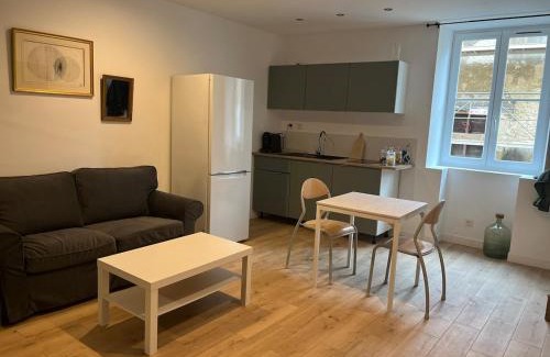 Trevoux Apartamento | Studio climatisé
