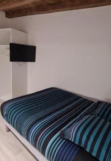 Les Cordeliers Apartamento | STUDIO CLIMATISATION Vieille Ville