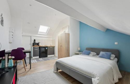 Charleville-Mezieres Apartamento | Studio confortable avec parking