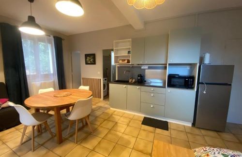 Vieille-Brioude Apartamento | Studio confortable