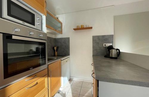 Briancon Apartamento | Studio confortable avec coin nuit pour 4 pers, à 100m de la télécabine et 200m du centre, parking inclus - FR-1-330C-135