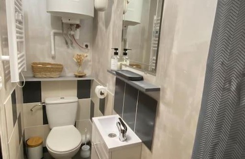 Bourg-en-Bresse Apartamento | Studio Coquet proche Gare