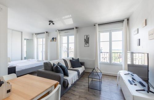Bussy-Saint-Georges Apartamento | Studio cosy, 4Pers, wifi, proche Disney, Parking - Fairytale Factory
