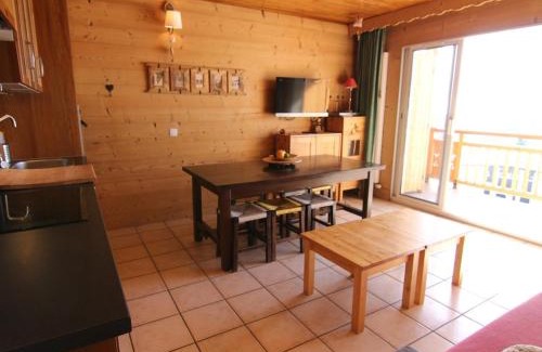 Jeux Apartamento | Studio cosy 4 pers avec balcon, face aux pistes et proche commerces – L'Alpe d'Huez - FR-1-405-44