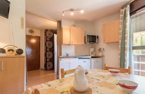 Saint-Chaffrey Apartamento | Studio cosy 4 pers. à Serre-Chevalier, proche commerces et remontées mécaniques, casier à ski inclus - FR-1-330E-51