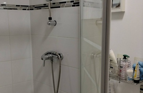 Bourges Apartamento | Studio Cosy 5mn à Pied Centre Ville, Arrêt bus , web