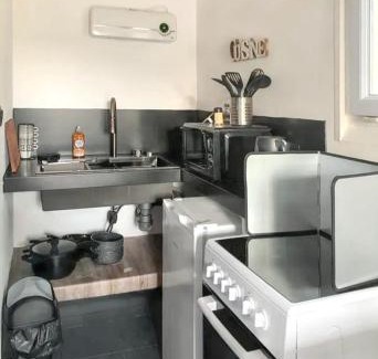 Ploermel Apartamento | Studio cosy au cœur de Ploërmel - 20 m² avec terrasse