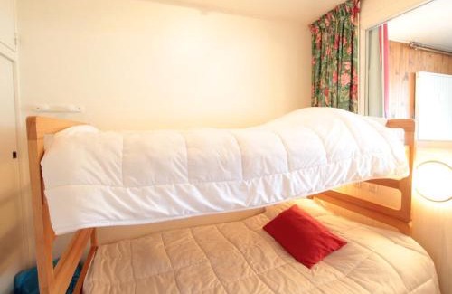 Les Carroz-d'Araches Apartamento | Studio cosy avec cabine, centre station, proche pistes et commerces - FR-1-572-95