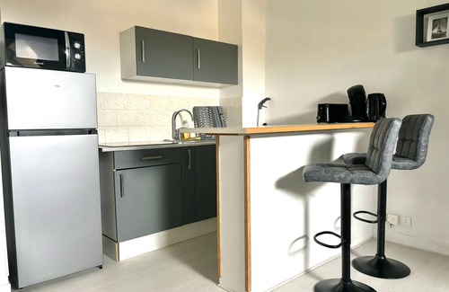Bretigny-sur-Orge Apartamento | Studio Cosy Centre Ville/rer