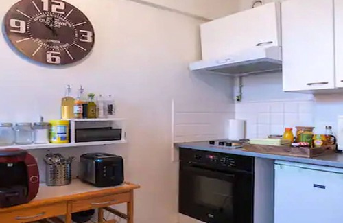 Le Rouet Apartamento | Studio Cosy, Calme, Situé Stade, Congrès , Plages , Parcs, Centre, Vieux Port