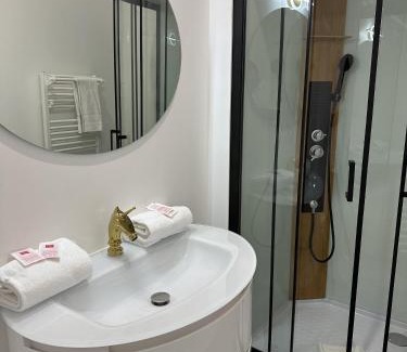 Centre Historique Apartamento | Studio Cosy du Cloitre
