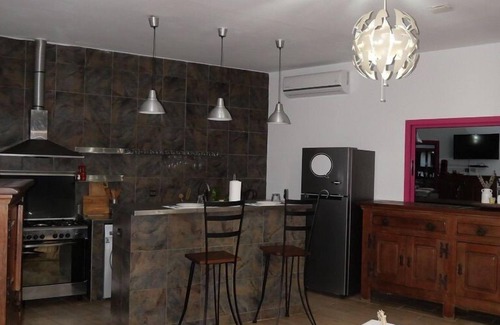 Komo-Mondah Apartamento | Studio cosy en résidence