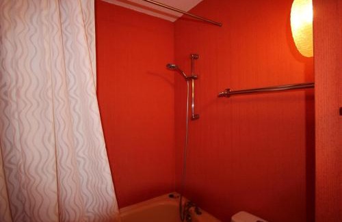 Chamrousse Apartamento | Studio cosy pour 4 personnes avec balcon exposé sud à Chamrousse 1750 - FR-1-549-75