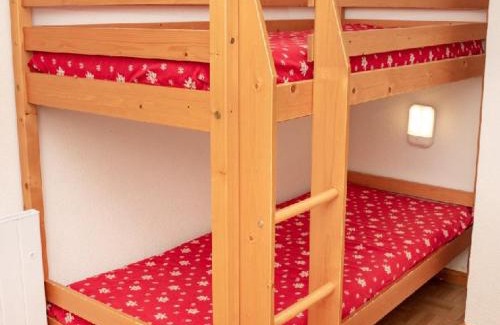 Puy-Saint-Vincent Apartamento | Studio cosy pour 4 avec balcon et cuisine équipée à Puy-Saint-Vincent - FR-1-504-303