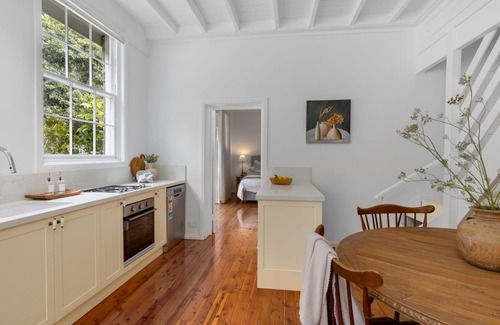 Alpine Casa | Studio Cottage, Alpine, Southern Highlands