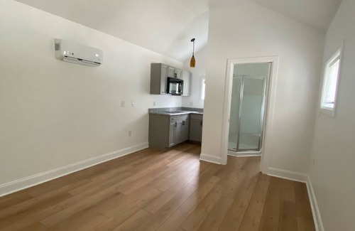 Knightdale Cabaña | Studio cottage Modern country life -5min to Knightdale Downtown and restaurants